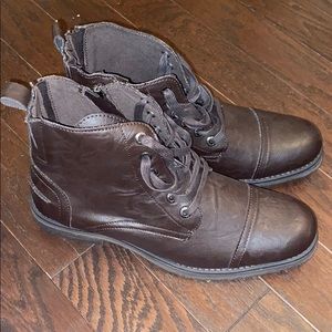 New Guess Boots Men’s 12 Dark Maroon
